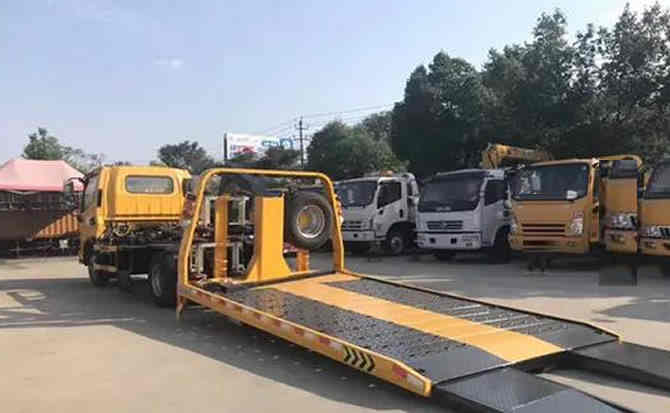 兰溪汽车中途维修案例